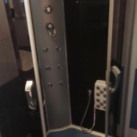 Barbara - Two Bedroom 公寓